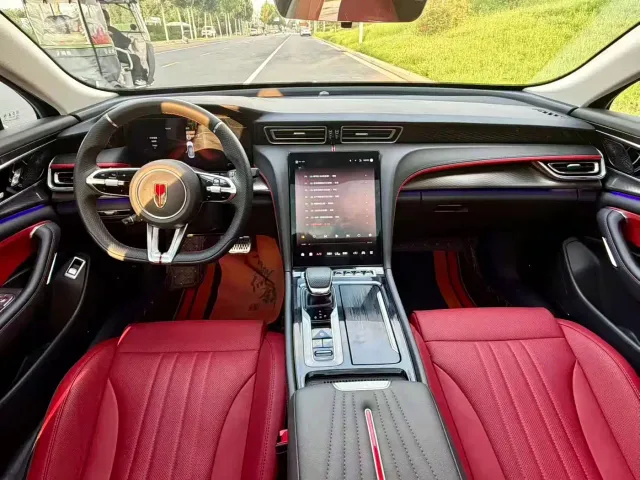 Hongqi H6 — Фото автомобиля 6