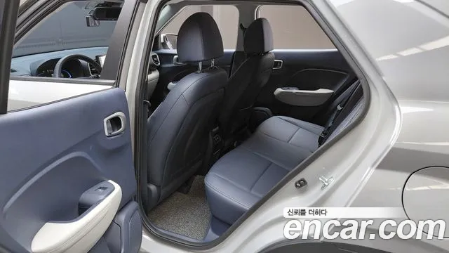 Hyundai Venue Venue 1.6 Premium — Фото автомобиля 12