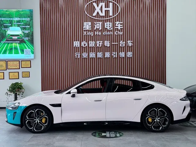 Xiaomi SU7 — Фото автомобиля 4