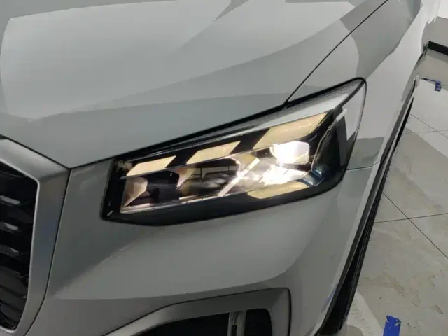 Audi Q2L — Фото автомобиля 5