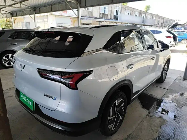Wuling Starlight S — Фото автомобиля 6
