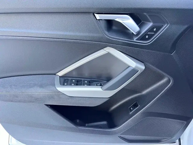 Audi Q3 — Фото автомобиля 8