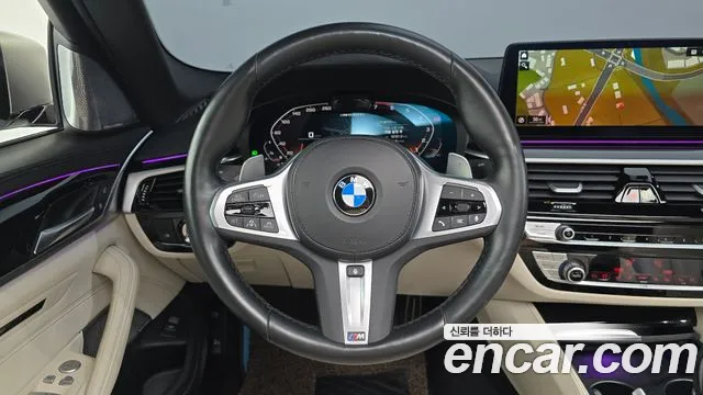 BMW 5 Series G30 — Фото автомобиля 20