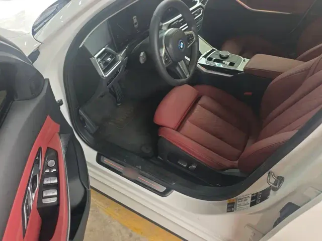 BMW i3 — Фото автомобиля 15