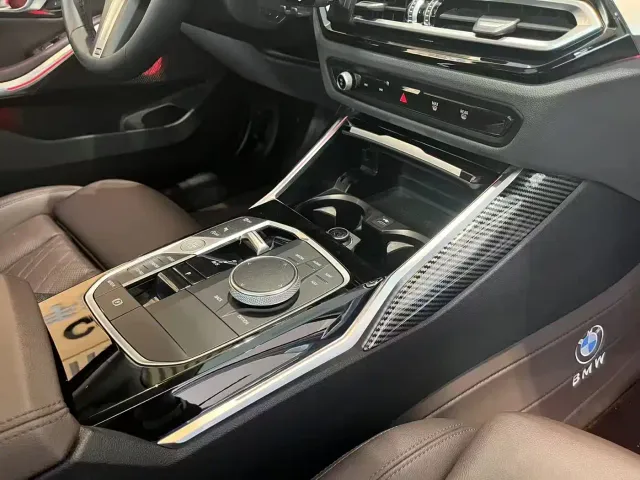 BMW 3 Series — Фото автомобиля 8