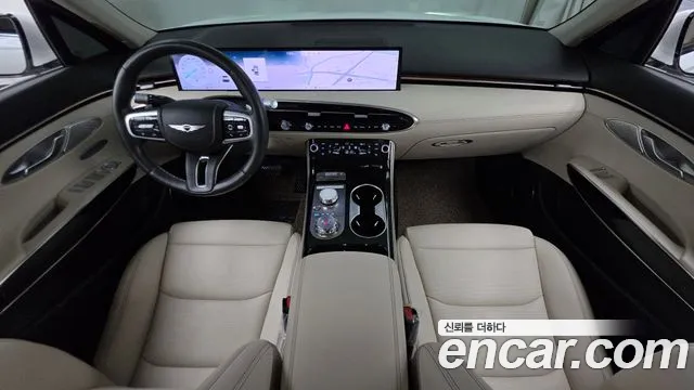 Genesis GV70 — Фото автомобиля 10