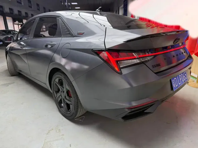 Hyundai Elantra — Фото автомобиля 5