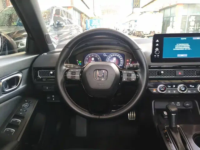 Honda Civic — Фото автомобиля 10