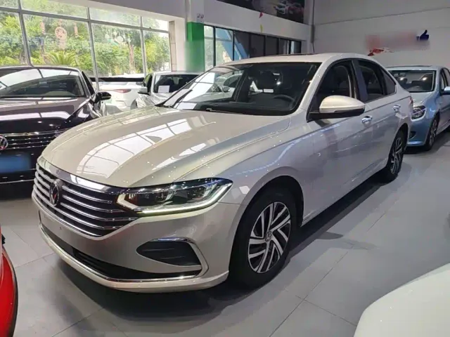 Фотография автомобиля — Volkswagen Lavida