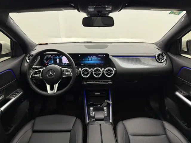 Mercedes-Benz GLA-Class — Фото автомобиля 12