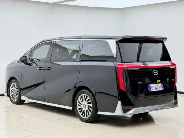 GAC Trumpchi M8 — Фото автомобиля 20