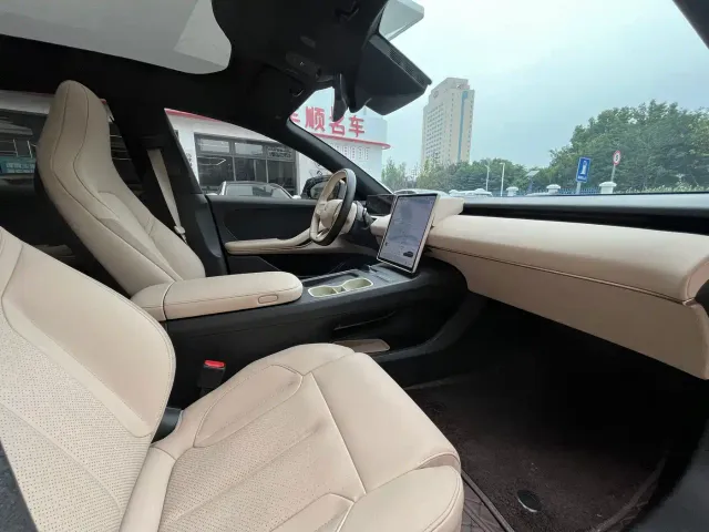 Nio ET5 Touring — Фото автомобиля 13