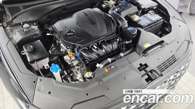 Hyundai Grandeur New — Фото автомобиля 9
