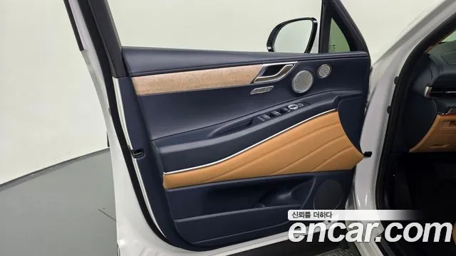 Genesis GV80 2.5T Бензин AWD — Фото автомобиля 19