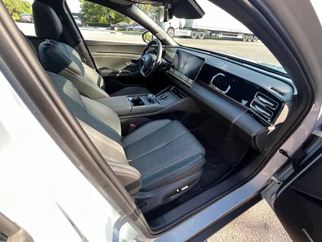BYD Qin L — Фото автомобиля 11