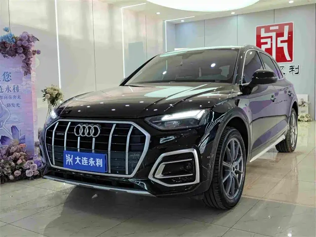 Фотография автомобиля — Audi Q5L