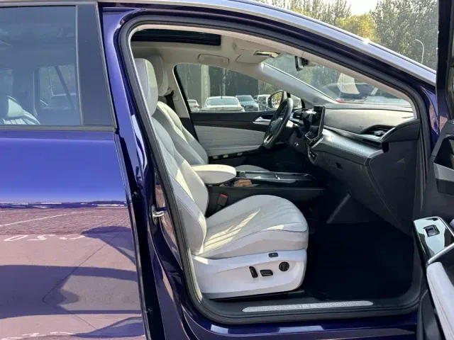 Volkswagen ID.6 X — Фото автомобиля 16