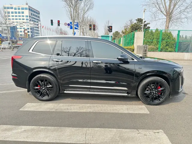 Cadillac XT6 — Фото автомобиля 4