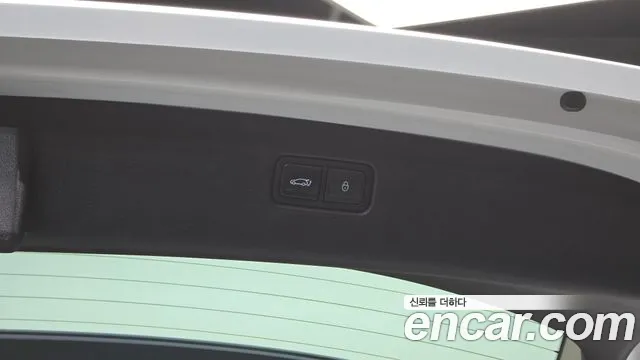 Genesis GV80 2.5T Бензин 2WD — Фото автомобиля 30