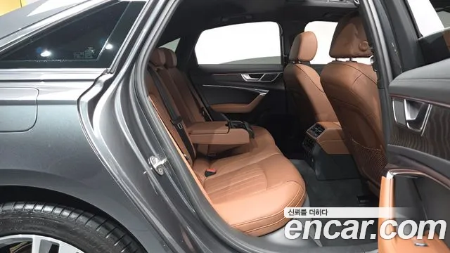 Audi A6 C8 — Фото автомобиля 17