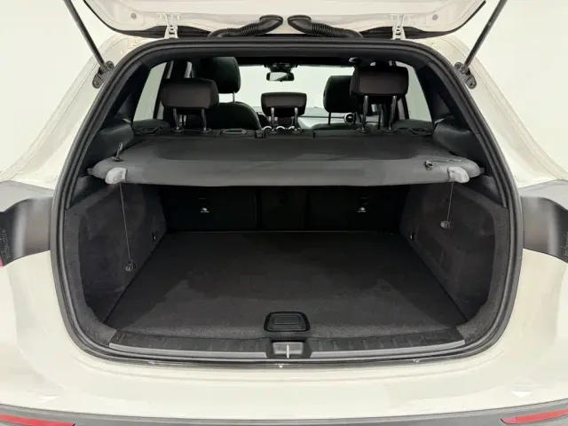 Mercedes-Benz GLA-Class — Фото автомобиля 26
