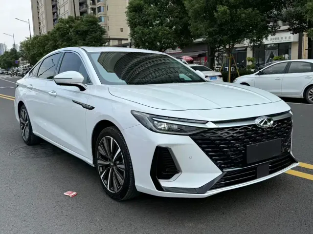 Chery Arrizo 8 — Фото автомобиля 3