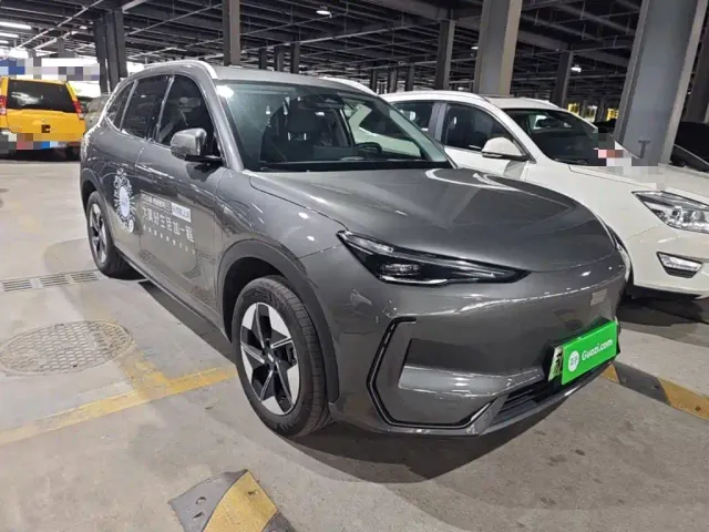 Geely Galaxy E5 — Фото автомобиля 21