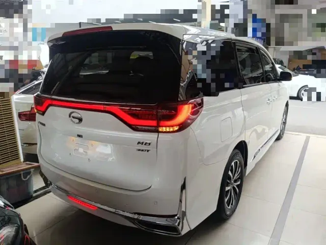 GAC Trumpchi M8 — Фото автомобиля 6