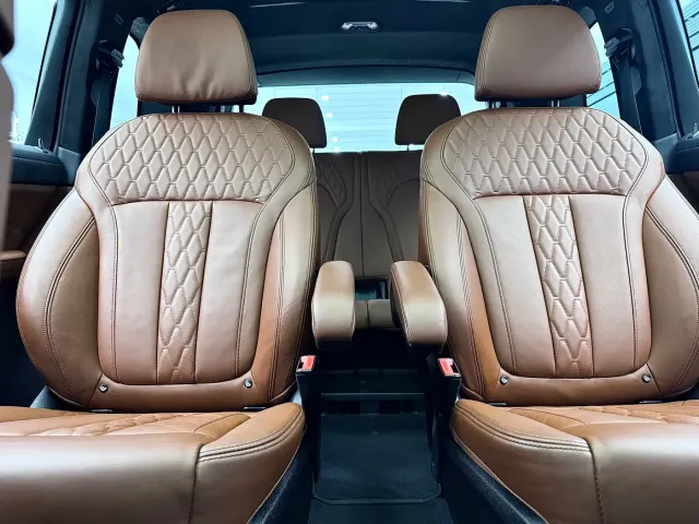 BMW X7 — Фото автомобиля 11