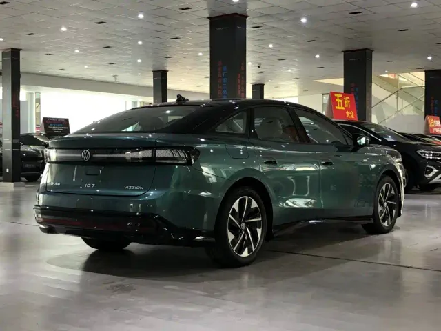 Volkswagen ID.7 Vizzion — Фото автомобиля 9