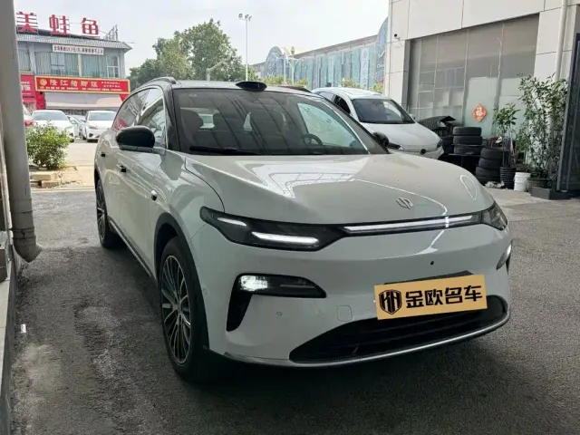 Leapmotor C11 — Фото автомобиля 7