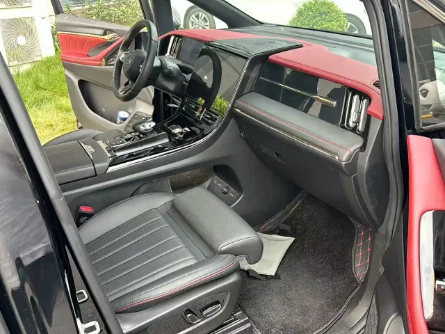 GAC Trumpchi M8 — Фото автомобиля 7