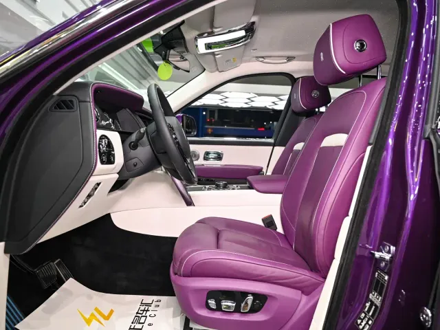 Rolls-Royce Cullinan — Фото автомобиля 8