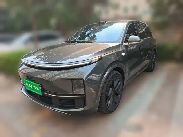 Фотография автомобиля — Li Auto L9