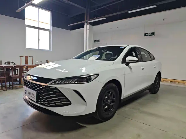 Фотография автомобиля — BYD Qin PLUS