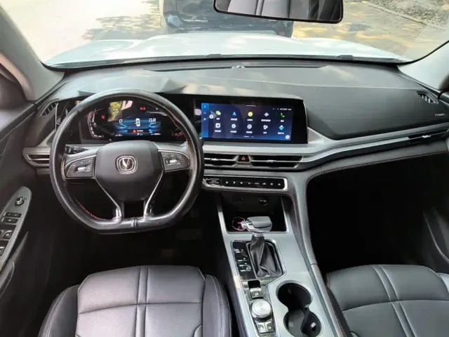 Changan CS75 Plus — Фото автомобиля 9