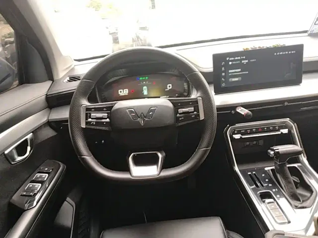 Wuling Asta — Фото автомобиля 10