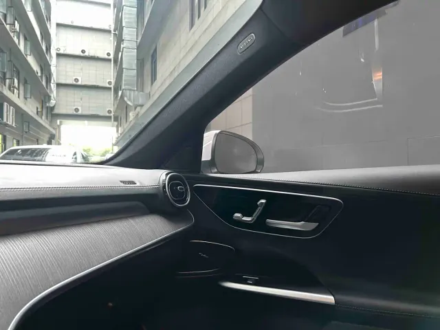 Mercedes-Benz C-Class — Фото автомобиля 15