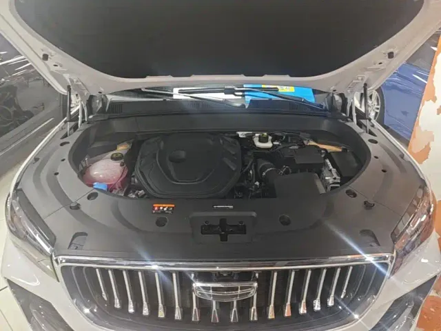 Geely Xingyue L — Фото автомобиля 19