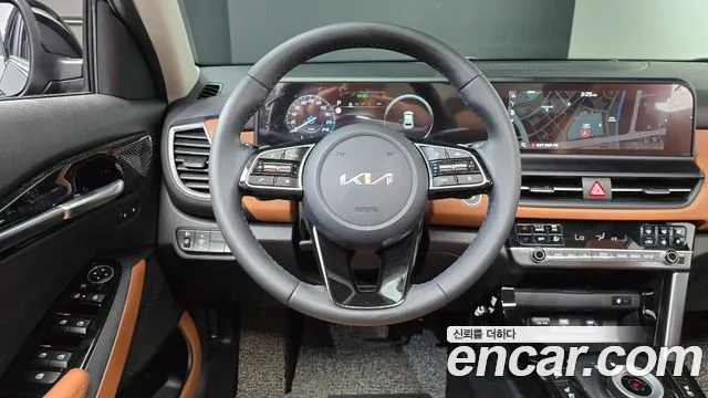Kia Seltos — Фото автомобиля 19