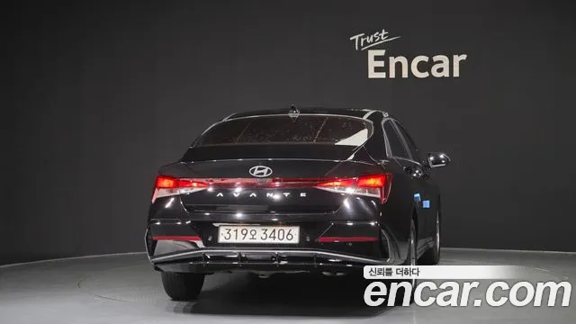 Hyundai Avante CN7 — Фото автомобиля 4