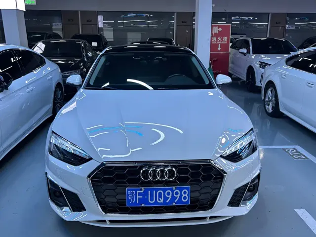 Audi Audi A5 (Import) 2023 Sportback 40 TFSI Fashion Dynamic — Фото автомобиля 2