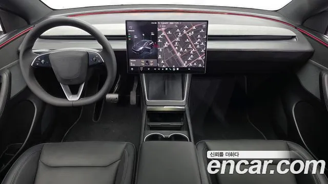 Tesla Model Y — Фото автомобиля 7