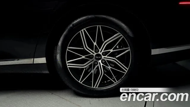 Genesis G90 RS4 — Фото автомобиля 6