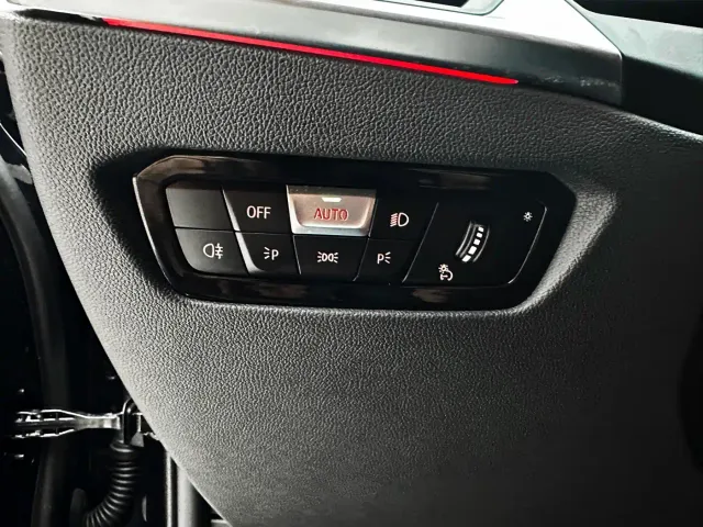 BMW 3 Series — Фото автомобиля 18