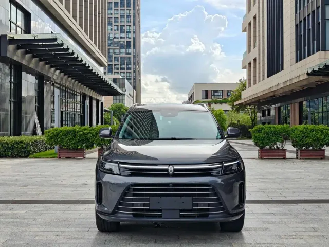 Aito M7 — Фото автомобиля 2