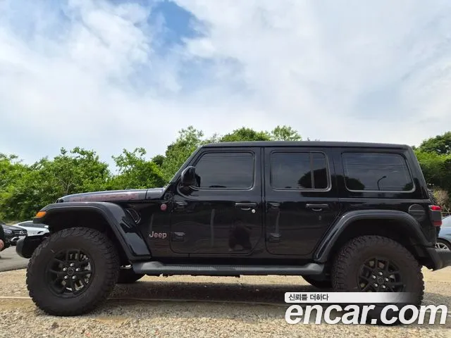 Jeep Wrangler — Фото автомобиля 5