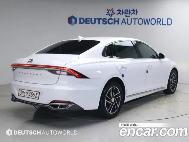 Hyundai Grandeur New — Фото автомобиля 2