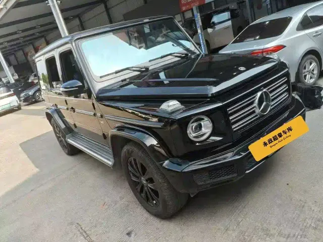 Mercedes-Benz G-Class — Фото автомобиля 2