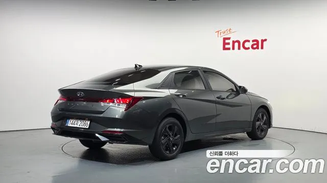 Hyundai AVANTE Avante (CN7) — Фото автомобиля 2